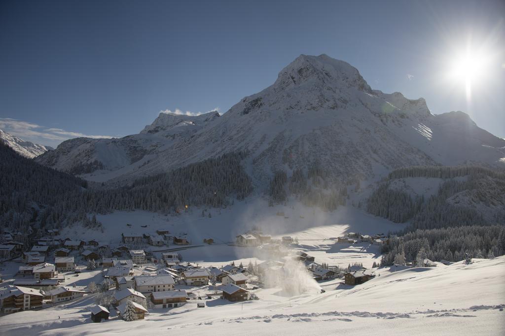 Pension Daniel Lech am Arlberg Exterior photo