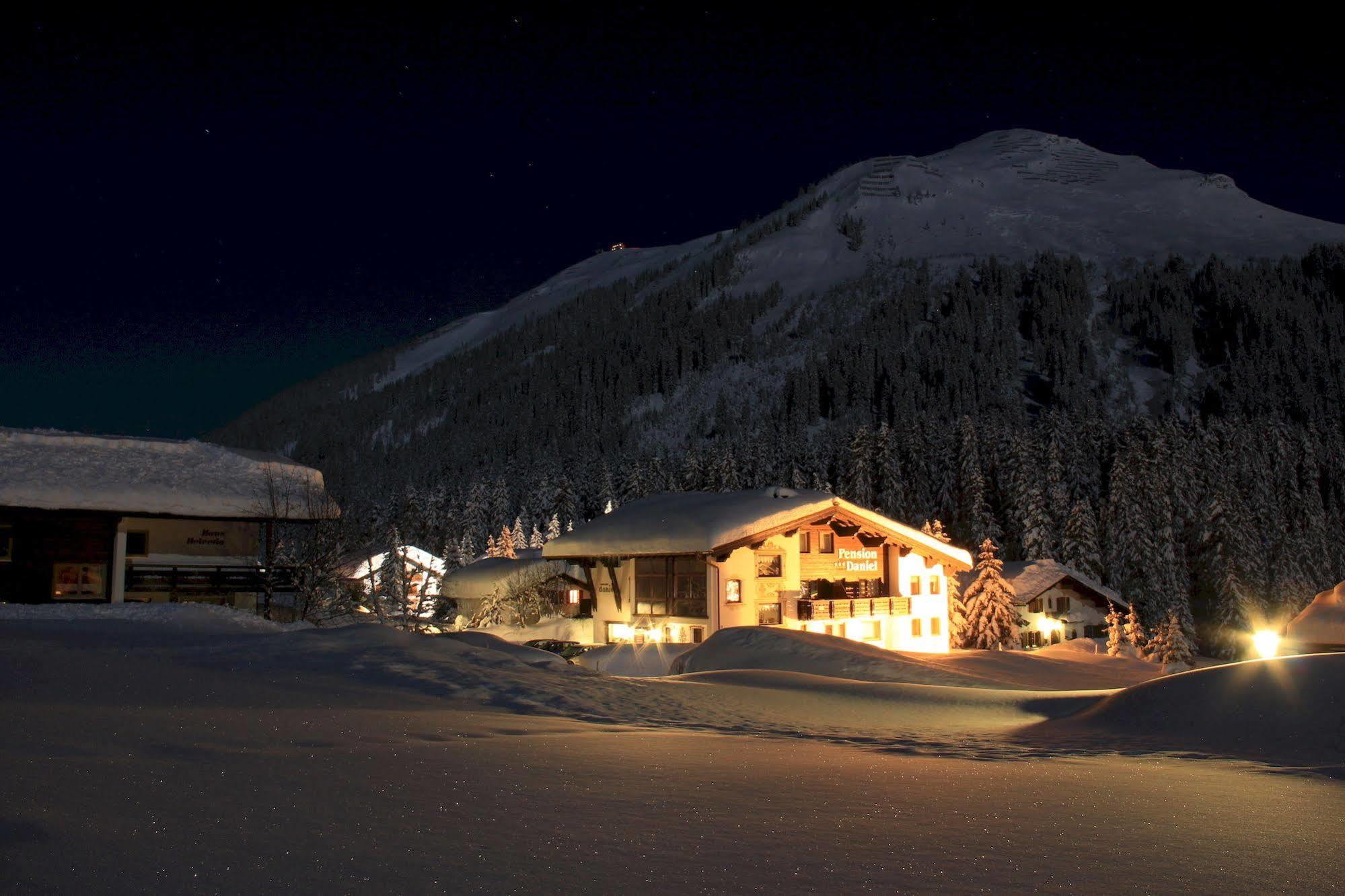 Pension Daniel Lech am Arlberg Exterior photo